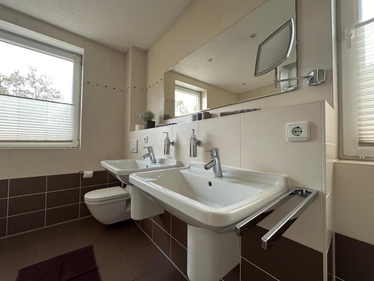 Stadtvilla In Leipzig 7 Personen 3 Schlafzimmer 2 Baeder Garten Und Terrasse Zentral Gelegen Messe Innenstadt Seen מראה חיצוני תמונה