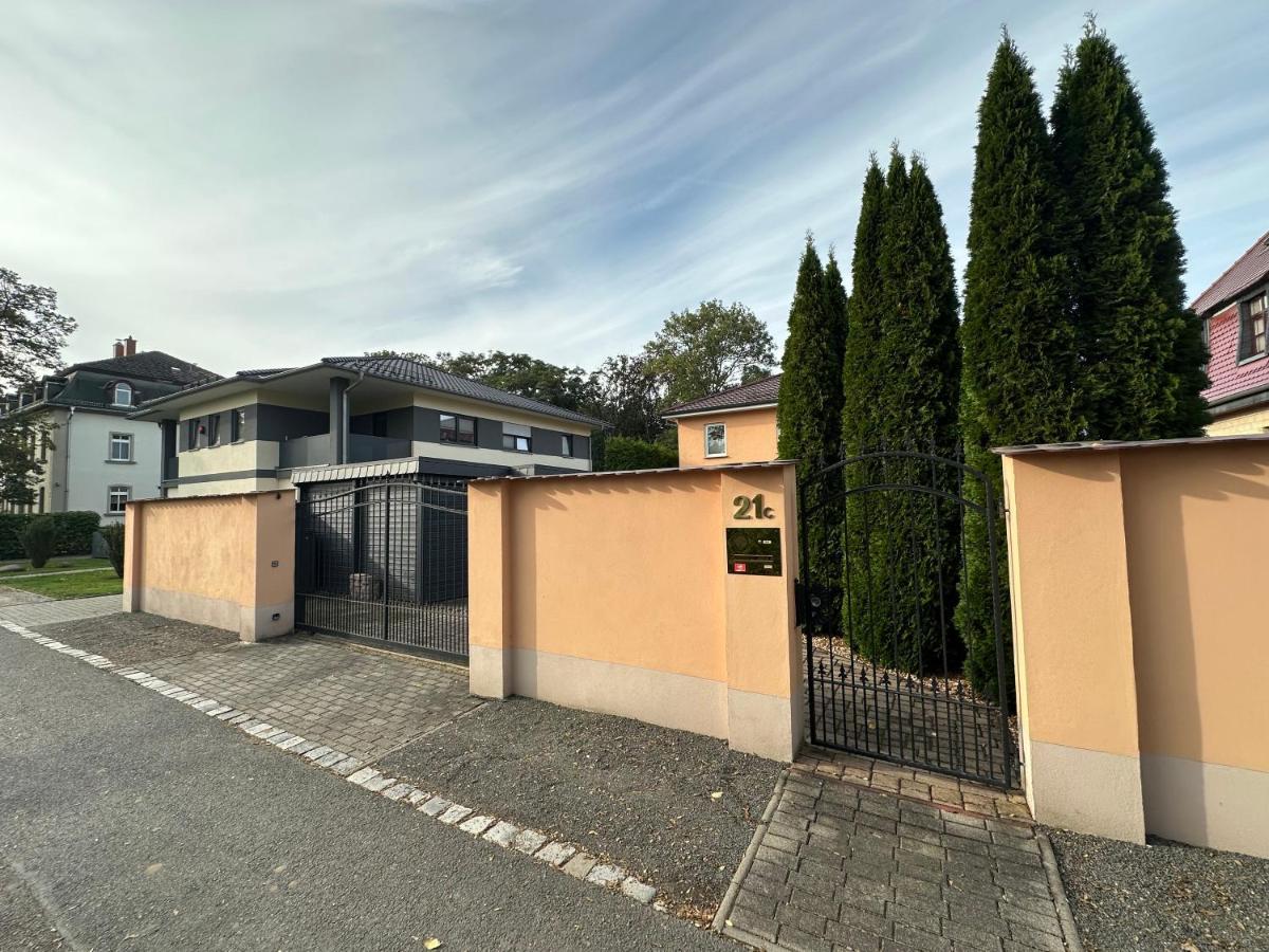 Stadtvilla In Leipzig 7 Personen 3 Schlafzimmer 2 Baeder Garten Und Terrasse Zentral Gelegen Messe Innenstadt Seen מראה חיצוני תמונה